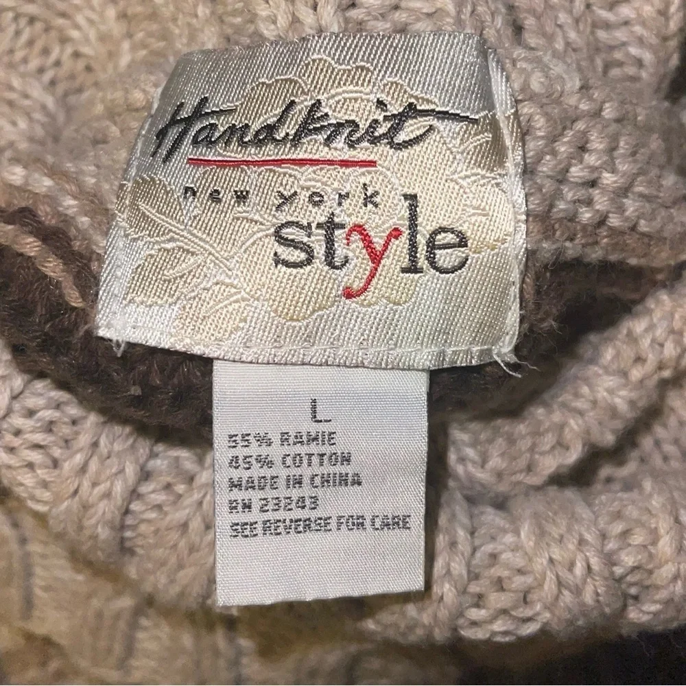 Hand Knit New York Style Sweater L